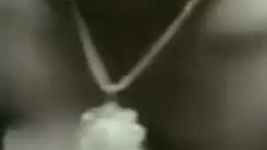 Indian aunty takes off bra to brag about XXX fruits on the camera