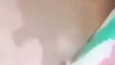 Hard chudai of a curvy babe in the doggy style