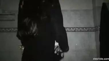 Shy Paki Girl Record Nude Vidoe For Lover Lekaed Mms Must watch Guys