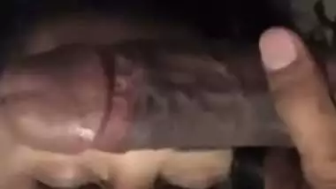 Drunk Nagpur girl enjoys her first desi blowjob