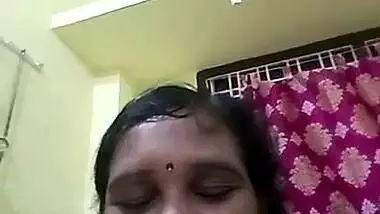 Horny Indian XXX wife showing her juicy boobs to her rich lover