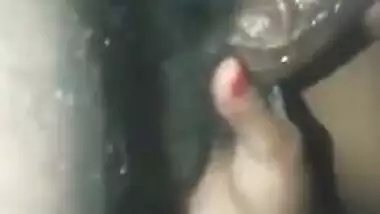 Desi cuckold wife blowjob sex MMS