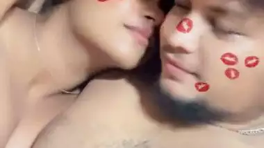 Huge boobs desi GF fucking video with boyfriend