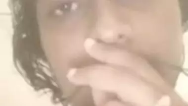 Today Exclusive- Cute Tamil Girl Record Nude Selfie For Lover
