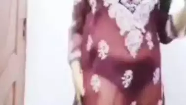 Huge boobs slave girl nude videos for master