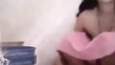 Today Exclusive- Bihari Bhabhi Record Her Bathing Video For Lover Part 4