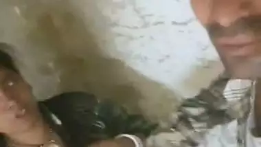 Bihari village girl boob press and viral fucking