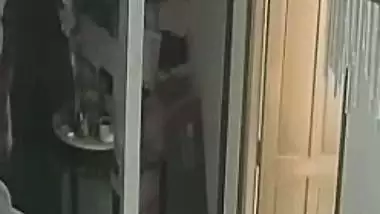 Famous Bengali celebrity showing big boobs viral MMS