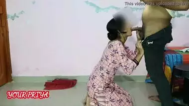 Sexy young desi naukrani fucked by boss