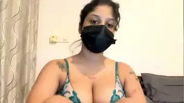 Tattooed Stripchat girl naked show private video