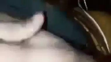 Desi girl solo XXX video where she takes boobs and pussy to light