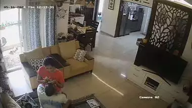 Uncle sucking maid boobs in CCTV free Indian sex