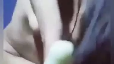 Bangladeshi Chittagong girl masturbating using cucumber