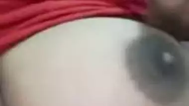 Gorgeous girl cam show seducing with big boobs