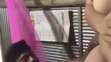 Bengali village lovers fucking first time at home