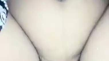 XXX obsessed guy fucks his Desi stepdaughter in the close-up MMS video