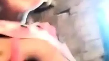 Cute Desi girl Shows Her Boobs