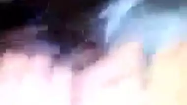 Hot Desi wife orall-service to her hubby at home movie scene