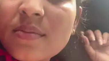 Bhabhi beautiful boobs show to horny lover viral MMS