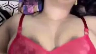 Chubby bhabhi viral sex with lover during lonely time