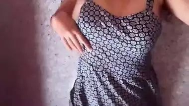 Desi young indian girl Despirate for the cock for her wet Pussy !!!