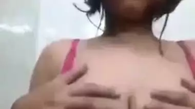 Appealing Desi girl isn't shy about showing tits and hairy cunt on camera
