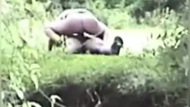 Indian couple from the is caught having sex in the jungle, desi XXX mms