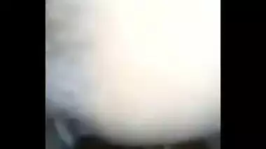 Close-up porn video lets spectators see Desi woman's pussy better