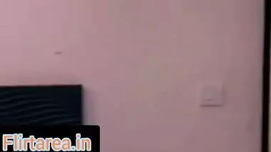 Devar Aur Tv Thike Krne Wale Ne Li Bhabhi Ki Chut With Devar Bhabhi