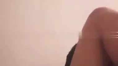 Nude couple’s romantic sex MMS from their vacation