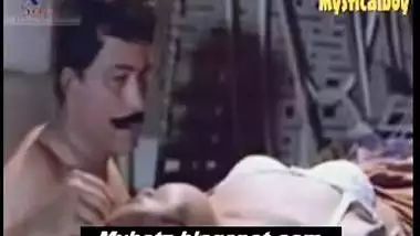 Uncle seducing small girl for sex when mallu wife gone for shopping