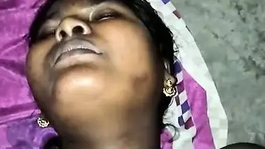 South Indian busty MILF unsatisfied pussy fucking
