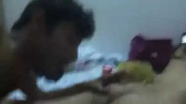 Man licks Indian XXX twat and touches tushy on cam to put it on XVideos