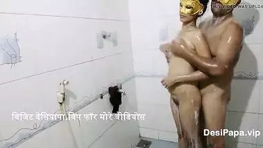 Delhi NCR Naughty Jija Sali Bathroom Sex MMS !