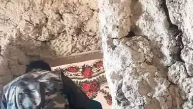 Pashto bhabhi fuck in standing position in rock house