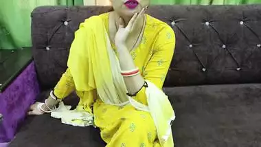 Indian desi bhabhi fucked hard by her devar very horny sexy chut chudai in hindi