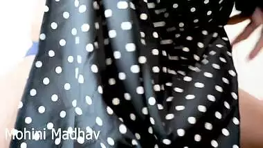 Indian Hot Desi Slut Riding Cock And Fucked Hard With Her Customer With Dirty Sex Talks