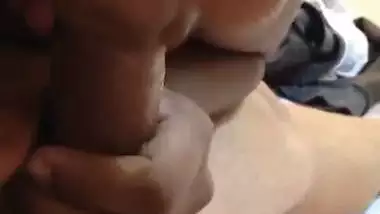 Horny lover records his sexy GF’s blowjob MMS