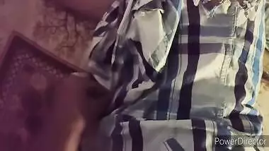 So Rahee Maa Ke Saath Chhedakhaanee Ki Aur Choda