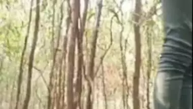 Tamil school girl with BF having sex outdoor her bro caught them on mms cam