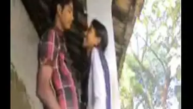 Free sex clip of desi village girl outdoor sex in uniform