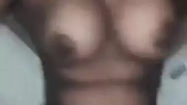 Juicy Desi whore makes boobs jump for her XXX Bangladeshi boyfriend