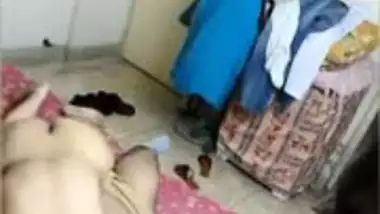 Big-assed Desi nurse gets fucked by the doctor in scandal XXX video
