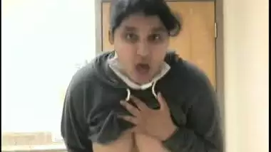 Viral Desi mms, indian semi nude wife rec masturbation for lover