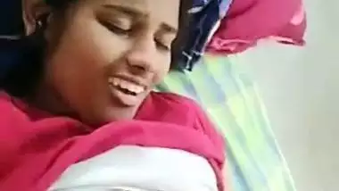 Horny Indian masturbatin selfie MMS