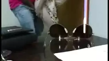 Cheating white slut boss quick fuck with a Desi servant guy before her hubby return