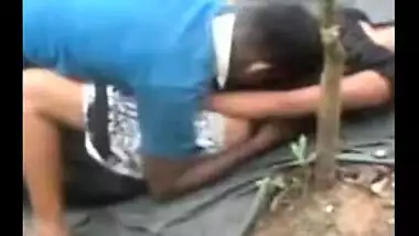 Desi outdoor sex of hot milf in her daughter’s clothes