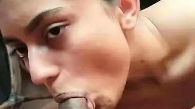 Bengaluru girlfriend blowjob and viral sex in doggy