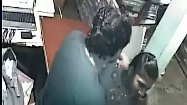 Indian Shopowner with salesgirl hardcore XXX leaks