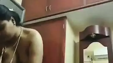Dress changing chubby aunty video